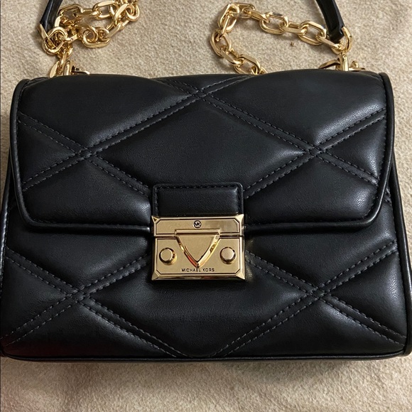 Michael Kors Handbags - Michael Kors Serena Medium Flap Shoulder Bag